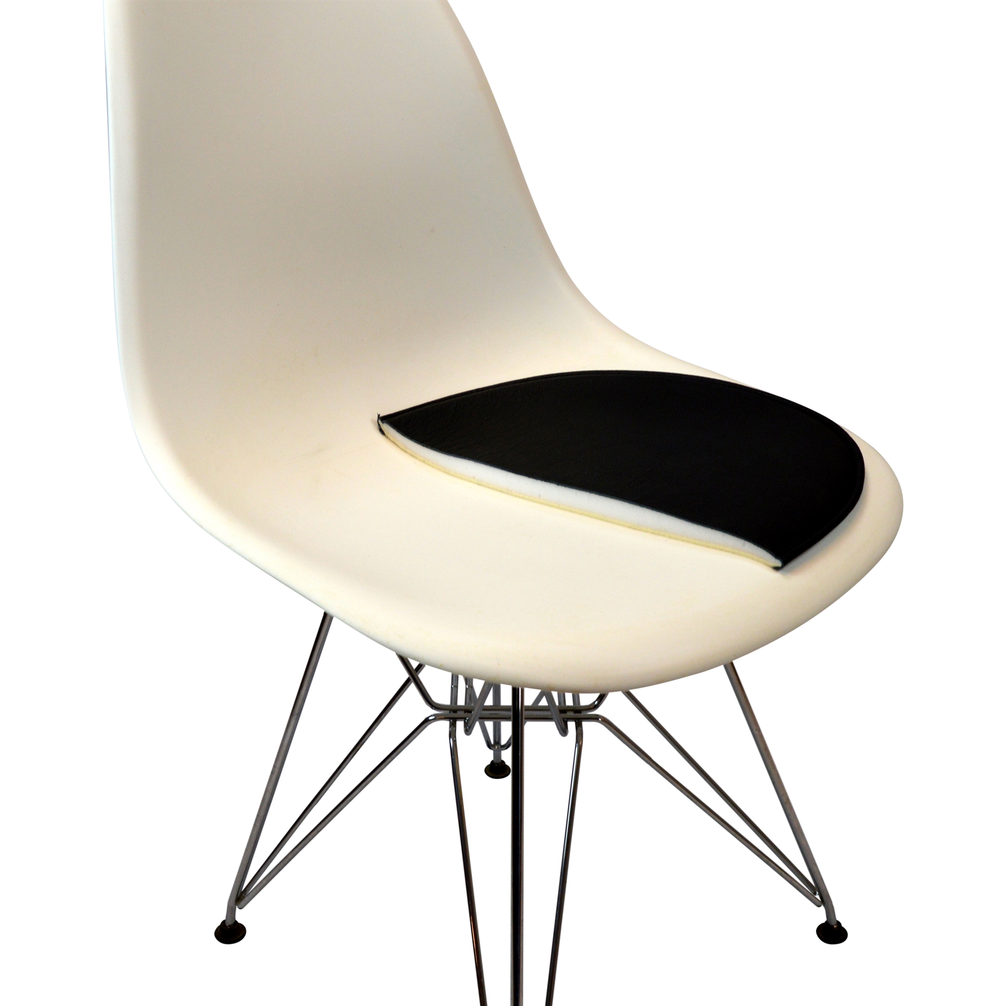 Lux seat cushion in Hallingdal 65 for Eames model Plastic Side chair DSR DSW DSX DSS N DSS. Lux seat cushion in Hallingdal 65 for Eames model Plastic Side chair DSR DSW DSX DSS N DSS.
